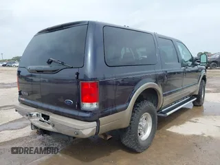 2000 Ford Excursion Limited z VIN 1FMNU42S6YEE16063, wystawiony jako IAAI lot #42667484 z przebiegiem 176 296 mil mil oraz . Historia ofert i sprzedaży dostępna na DreamBid. Obrazek 4.