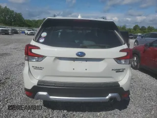 2022 Subaru Forester Touring with VIN JF2SKARC6NH530599, listed as a Copart auction lot 55278035 with 12,118 mi miles and Salvage title. Bid and sale history available at DreamBid. Image 6.