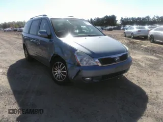 2012 Kia Sedona EX with VIN KNDMH4C70C6420031, listed as a IAAI auction lot 41933639 with 108,130 mi miles. Bid and sale history available at carsss.com. Image 1.