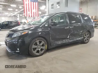 2018 Toyota Sienna SE с VIN 5TDXZ3DC1JS959660, выставлен на аукционе Copart как лот 58714535 с пробегом 88 044 миль миль и Списание • Salvage title. История ставок и продаж доступна на DreamBid. Изображение 1.