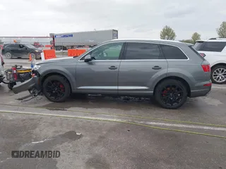 2017 Audi Q7 Premium Plus with VIN WA1LAAF70HD004911, listed as a IAAI auction lot 41910833 with 120,506 mi miles and . Bid and sale history available at DreamBid. Image 14.