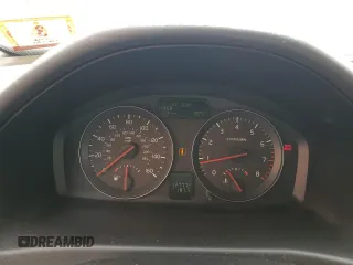 2010 Volvo S40 с VIN YV1382MSXA2507372, выставлен на аукционе Copart как лот 54900645 с пробегом 127 772 миль миль и Чистый • Clean title. История ставок и продаж доступна на DreamBid. Изображение 9.