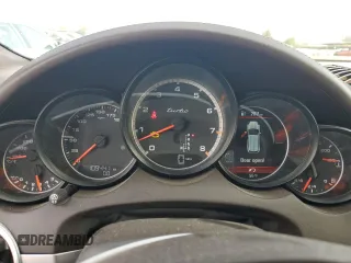 2012 Porsche Cayenne Turbo z VIN WP1AC2A27CLA81085, wystawiony jako Copart lot #85817344 z przebiegiem 109 441 mil mil oraz Szkoda całkowita • Salvage title. Historia ofert i sprzedaży dostępna na DreamBid. Obrazek 9.