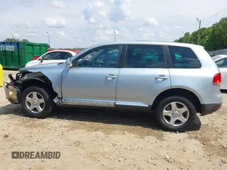 2007 Volkswagen Touareg V6 z VIN WVGZE77L57D000964, wystawiony jako IAAI lot #42159667 z przebiegiem 143 542 mil mil oraz . Historia ofert i sprzedaży dostępna na DreamBid. Obrazek 14.