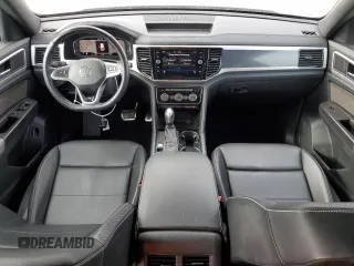 2022 Volkswagen Atlas SEL R-Line z VIN 1V2SE2CA3NC206184, wystawiony jako Copart lot #85261314 z przebiegiem 42 156 mil mil oraz Szkoda całkowita • Salvage title. Historia ofert i sprzedaży dostępna na DreamBid. Obrazek 8.