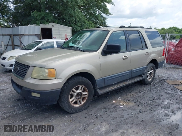 2004 Ford Expedition Special Service with VIN 1FMRU15W24LA46475, listed as a IAAI auction lot 42276093 with 218,197 mi miles and . Bid and sale history available at DreamBid. Image 2.