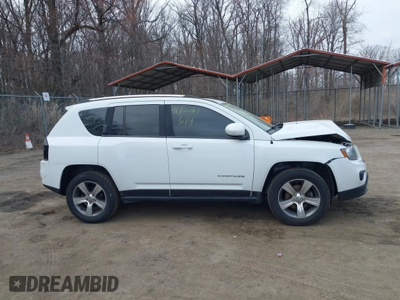 2016 Jeep Compass Latitude with VIN 1C4NJDEBXGD737018, listed as a IAAI auction lot 41800071 with 158,006 mi miles. Bid and sale history available at carsss.com. Image 13.