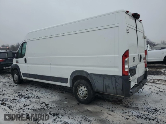 2018 Ram ProMaster Cargo with VIN 3C6URVJG2JE108281, listed as a Copart auction lot 44263195 with 210,691 mi miles and Clean Title. Bid and sale history available at carsss.com. Image 2.