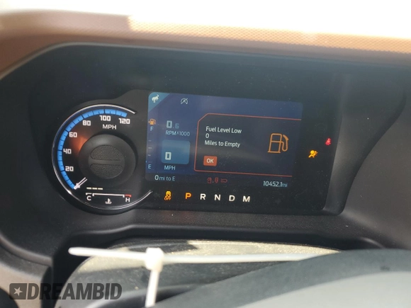 2024 Ford Bronco Outer Banks with VIN 1FMEE8BP0RLA31725, listed as a Copart auction lot 60918675 with 10,452 mi miles and Salvage title. Bid and sale history available at DreamBid. Image 9.