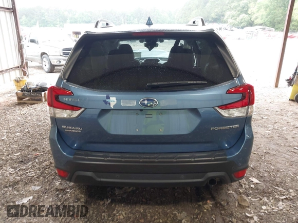 2021 Subaru Forester Limited with VIN JF2SKAUC4MH432323, listed as a IAAI auction lot 42217415 with 51,439 mi miles and . Bid and sale history available at DreamBid. Image 17.
