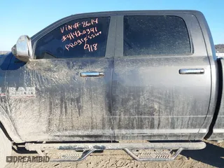 2018 Ram 2500 Laramie with VIN 3C6UR5FL4JG328614, listed as a IAAI auction lot 41420341 with 188,142 mi miles. Bid and sale history available at carsss.com. Image 15.