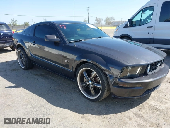 2007 Ford Mustang GT Deluxe with VIN 1ZVFT82H175270870, listed as a IAAI auction lot 41979749 with 131,729 mi miles. Bid and sale history available at carsss.com. Image 1.