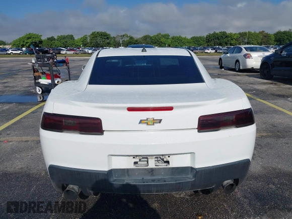 2015 Chevrolet Camaro LS z VIN 2G1FB1E32F9140247, wystawiony jako IAAI lot #42240205 z przebiegiem 196 142 mil mil oraz . Historia ofert i sprzedaży dostępna na DreamBid. Obrazek 16.