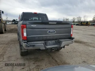 2018 Ford F-250 XL z VIN 1FT7W2BT1JEC40422, wystawiony jako Copart lot #51111395 z przebiegiem Nie podano mil oraz Szkoda całkowita • Salvage title. Historia ofert i sprzedaży dostępna na DreamBid. Obrazek 6.