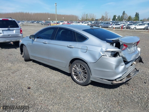 2013 Ford Fusion SE with VIN 3FA6P0H99DR284104, listed as a IAAI auction lot 41860024 with 221,643 mi miles. Bid and sale history available at carsss.com. Image 3.