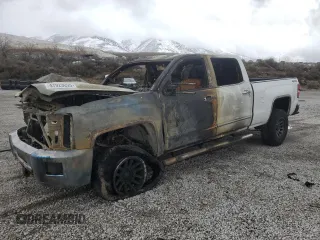 2015 Chevrolet Silverado 3500HD LTZ z VIN 1GC4K0C83FF545581, wystawiony jako Copart lot #47803365 z przebiegiem Nie podano mil oraz Nie do naprawy • Non repairable. Historia ofert i sprzedaży dostępna na DreamBid. Obrazek 1.