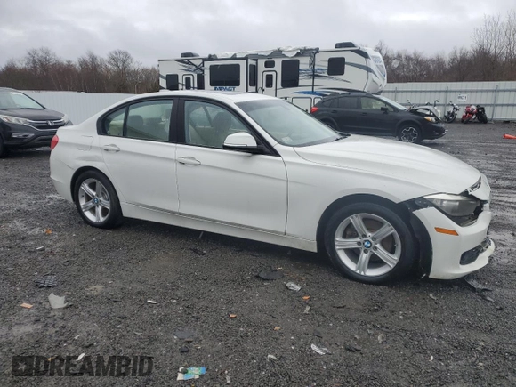 2013 BMW 3 Series 328i xDrive with VIN WBA3B5C58DF595000, listed as a Copart auction lot 86827524 with 0 mi miles and Clean Title. Bid and sale history available at carsss.com. Image 4.