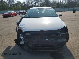 2013 Volkswagen Jetta SE с VIN 3VWDP7AJ3DM403922, выставлен на аукционе Copart как лот 60360605 с пробегом 130 806 миль миль и Списание • Salvage title. История ставок и продаж доступна на DreamBid. Изображение 5.