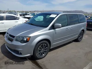 2017 Dodge Grand Caravan GT z VIN 2C4RDGEG7HR700335, wystawiony jako IAAI lot #42214277 z przebiegiem 149 372 mil mil oraz . Historia ofert i sprzedaży dostępna na DreamBid. Obrazek 2.