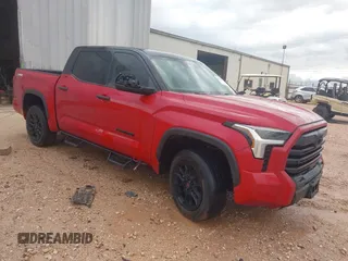 2022 Toyota Tundra SR5 с VIN 5TFLA5DB1NX051170, выставлен на аукционе IAAI как лот 42168632 с пробегом 67 286 миль миль и . История ставок и продаж доступна на DreamBid. Изображение 1.