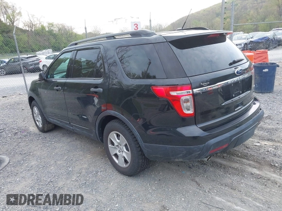 2013 Ford Explorer z VIN 1FM5K8B84DGC68866, wystawiony jako IAAI lot #42037416 z przebiegiem 73 030 mil mil oraz . Historia ofert i sprzedaży dostępna na DreamBid. Obrazek 3.