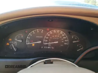 1999 Ford Explorer XLT с VIN 1FMZU35P8XZB08502, выставлен на аукционе Copart как лот 89390625 с пробегом 226 261 миль миль и Списание • Salvage title. История ставок и продаж доступна на DreamBid. Изображение 9.