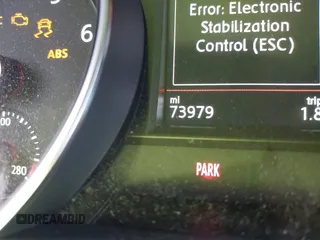 2020 Volkswagen GTI S с VIN 3VW5T7AU3LM006025, выставлен на аукционе IAAI как лот 41833569 с пробегом 73 979 миль миль и . История ставок и продаж доступна на DreamBid. Изображение 16.
