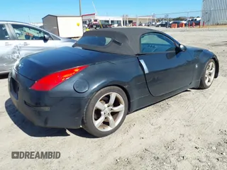 2006 Nissan 350Z Touring with VIN JN1AZ36A46M480186, listed as a IAAI auction lot 41663579 with 114,176 mi miles. Bid and sale history available at carsss.com. Image 4.