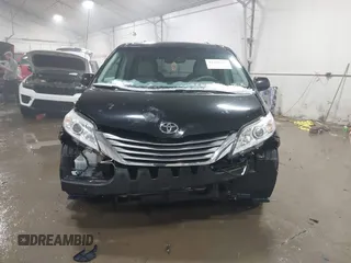 2014 Toyota Sienna Ltd with VIN 5TDDK3DC7ES072058, listed as a IAAI auction lot 41548332 with 153,742 mi miles. Bid and sale history available at carsss.com. Image 12.