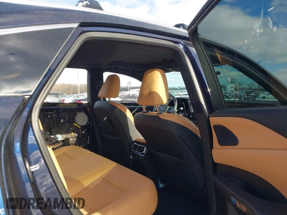 2024 Lexus RX 350 z VIN 2T2BAMCA9RC041002, wystawiony jako IAAI lot #41360795 z przebiegiem 23 908 mil mil oraz . Historia ofert i sprzedaży dostępna na DreamBid. Obrazek 8.
