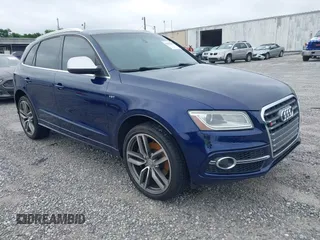 2014 Audi SQ5 Premium Plus z VIN WA1CGAFP5EA015172, wystawiony jako IAAI lot #42352222 z przebiegiem 114 911 mil mil oraz . Historia ofert i sprzedaży dostępna na DreamBid. Obrazek 1.