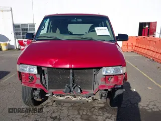 1999 Chevrolet Astro with VIN 1GNEL19W6XB104010, listed as a IAAI auction lot 41403240 with 96,904 mi miles. Bid and sale history available at carsss.com. Image 13.