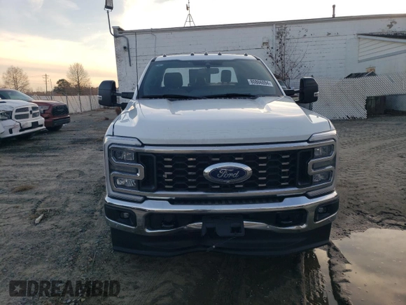 2024 Ford F-350 XL with VIN 1FT8W3DM8REC02732, listed as a Copart auction lot 80866094 with 16,411 mi miles and Salvage Title. Bid and sale history available at DreamBid. Image 5.
