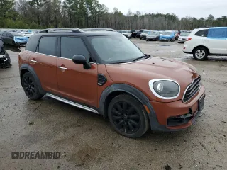 2018 MINI Countryman Cooper with VIN WMZYS7C35J3E07469, listed as a Copart auction lot 45012605 with 145,344 mi miles and Salvage title. Bid and sale history available at DreamBid. Image 4.
