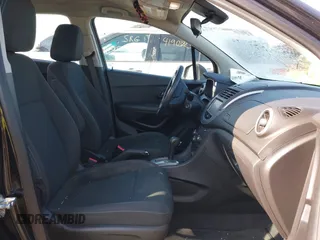 2015 Chevrolet Trax LS with VIN KL7CJKSB9FB080154, listed as a IAAI auction lot 41983131 with 36,773 mi miles. Bid and sale history available at carsss.com. Image 5.