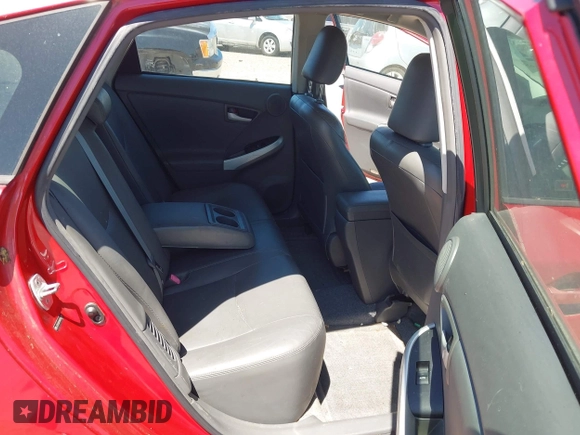 2010 Toyota Prius II with VIN JTDKN3DU8A0066435, listed as a IAAI auction lot 42061659 with 185,764 mi miles. Bid and sale history available at carsss.com. Image 8.