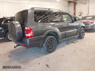 2005 Mitsubishi Montero LTD with VIN JA4MW51S05J000427, listed as a IAAI auction lot 41866896 with 158,494 mi miles. Bid and sale history available at carsss.com. Image 4.
