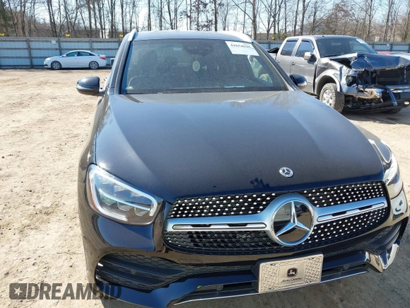 2021 Mercedes-Benz GLC 300 z VIN W1N0G8EB3MV307247, wystawiony jako IAAI lot #41654535 z przebiegiem 31 292 mil mil oraz . Historia ofert i sprzedaży dostępna na DreamBid. Obrazek 6.