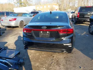 2021 Kia Forte LXS with VIN 3KPF24AD4ME283402, listed as a IAAI auction lot 41176665 with 84,620 mi miles. Bid and sale history available at carsss.com. Image 17.