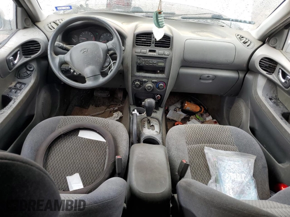 2004 Hyundai Santa Fe z VIN KM8SB12B84U825804, wystawiony jako Copart lot #51107585 z przebiegiem 229 942 mil mil oraz Szkoda całkowita • Salvage title. Historia ofert i sprzedaży dostępna na DreamBid. Obrazek 8.