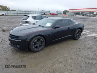 2011 Chevrolet Camaro 2LS с VIN 2G1FA1ED3B9165616, выставлен на аукционе IAAI как лот 40864625 с пробегом 145 035 миль миль и . История ставок и продаж доступна на DreamBid. Изображение 18.