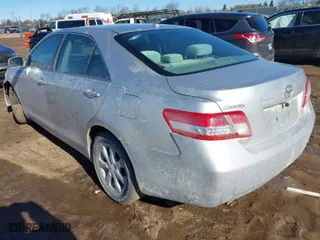 2011 Toyota Camry LE with VIN 4T4BF3EK1BR182727, listed as a IAAI auction lot 41730393 with 314,661 mi miles. Bid and sale history available at carsss.com. Image 3.