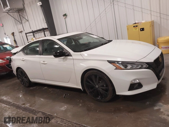 2022 Nissan Altima SR with VIN 1N4BL4CV8NN344643, listed as a IAAI auction lot 41755102 with 61,303 mi miles and . Bid and sale history available at DreamBid. Image 13.