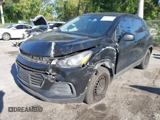2019 Chevrolet Trax LS with VIN 3GNCJKSB6KL178934, listed as a IAAI auction lot 41772894 with 126,468 mi miles. Bid and sale history available at carsss.com. Image 6.
