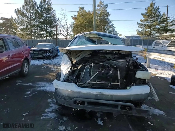2000 GMC New Sierra 1500 SLE with VIN 2GTEK19T2Y1242873, listed as a Copart auction lot 87969105 with 0 mi miles and Salvage Title. Bid and sale history available at carsss.com. Image 10.
