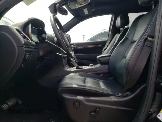 2019 Jeep Grand Cherokee Limited с VIN 1C4RJFBG1KC670689, выставлен на аукционе Copart как лот 55830995 с пробегом 69 983 миль миль и Списание • Salvage title. История ставок и продаж доступна на DreamBid. Изображение 7.