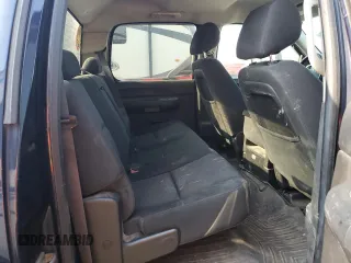 2012 Chevrolet Silverado 3500HD SRW LT z VIN 1GC4K0C82CF172335, wystawiony jako Copart lot #55826035 z przebiegiem Nie podano mil oraz Szkody całkowita. Historia ofert i sprzedaży dostępna na DreamBid. Obrazek 10.