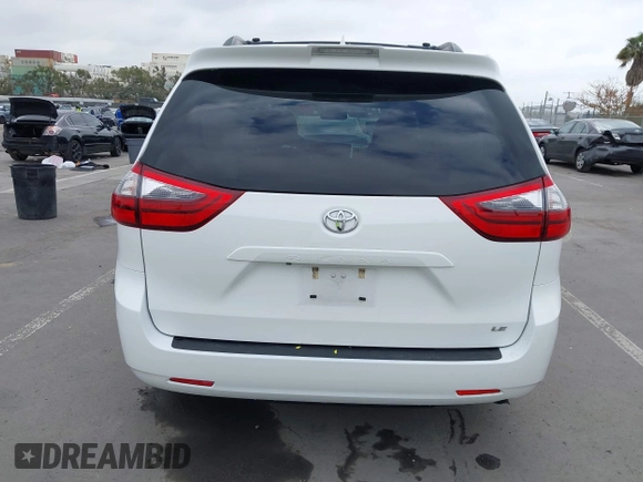 2020 Toyota Sienna LE Auto Access Seat с VIN 5TDKZ3DC0LS044909, выставлен на аукционе IAAI как лот 42289084 с пробегом 71 090 миль миль и . История ставок и продаж доступна на DreamBid. Изображение 17.
