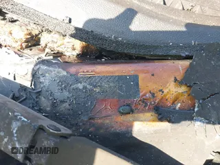 2016 Ford Escape SE z VIN 1FMCU0G76GUA61050, wystawiony jako IAAI lot #42171320 z przebiegiem Nie podano mil oraz . Historia ofert i sprzedaży dostępna na DreamBid. Obrazek 12.