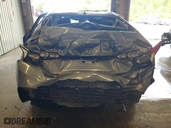 2018 Hyundai Accent SE z VIN 3KPC24A37JE029298, wystawiony jako Copart lot #57324535 z przebiegiem 78 084 mil mil oraz Szkoda całkowita • Salvage title. Historia ofert i sprzedaży dostępna na DreamBid. Obrazek 6.